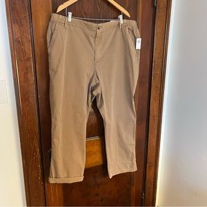 NWT Old Navy Chinos Size XXL